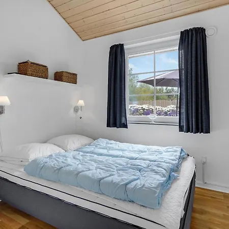 Stunning In Oksbl With Kitchen Holiday home