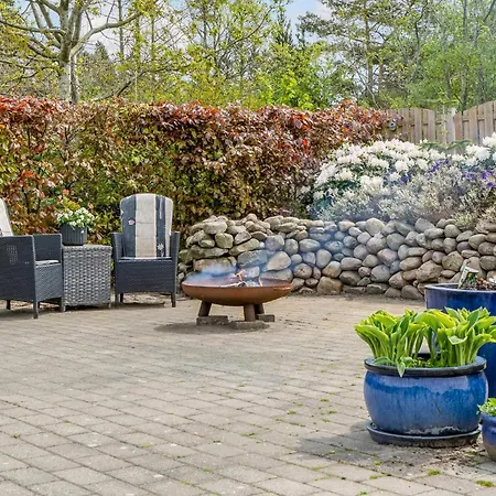 Stunning In With Kitchen Дом отдыха